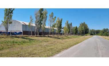 GALPÓN EN PARQUE INDUSTRIAL