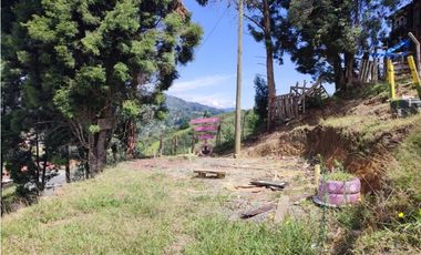 Oportunidad Única: Terreno Industrial y Comercial en Guarne