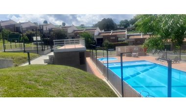 VENTA CASA  UNIFAMILIAR  EN ALAMEDA DEL NORTE EN BELLO