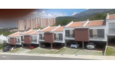 VENTA CASA  UNIFAMILIAR  EN ALAMEDA DEL NORTE EN BELLO