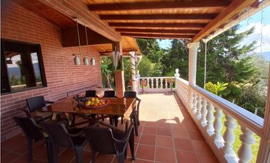 VENTA DE FINCA  EN LIMONAR GIRARDOTA