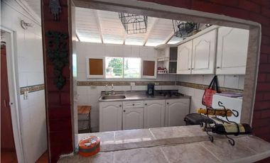 VENTA DE FINCA  EN LIMONAR GIRARDOTA