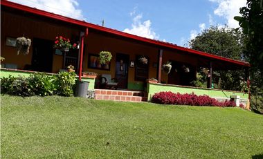 VENTA CASA FINCA RIONEGRO VEREDA STA BARBARA