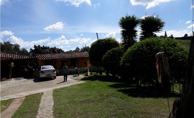 VENTA CASA FINCA RIONEGRO VEREDA STA BARBARA