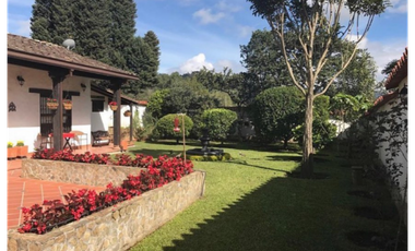 vendo casa finca Rionegro cabeceras de llano Grande. 777 m2