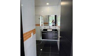 APARTAMENTO GIRARDOT CMARCA VENTA 175 M2 ZONA RESIDENCIAL NORTE video