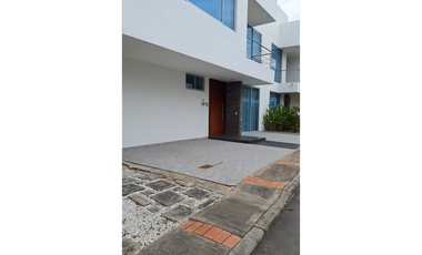 APARTAMENTO GIRARDOT CMARCA VENTA 175 M2 ZONA RESIDENCIAL NORTE video