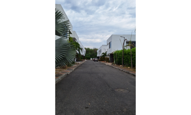APARTAMENTO GIRARDOT CMARCA VENTA 175 M2 ZONA RESIDENCIAL NORTE video