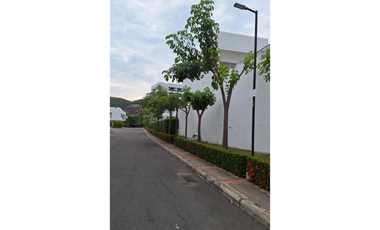 APARTAMENTO GIRARDOT CMARCA VENTA 175 M2 ZONA RESIDENCIAL NORTE video