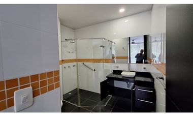 APARTAMENTO GIRARDOT CMARCA VENTA 175 M2 ZONA RESIDENCIAL NORTE video