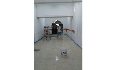 Se vende casa en el Centro con locales en Pereira