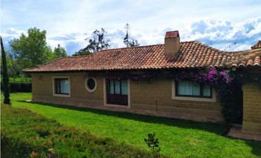 VENDO CASA EN ADOBE UN NIVEL - CONJUNTO VILLA DE LEYVA