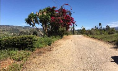 VENDO CASA EN ADOBE UN NIVEL - CONJUNTO VILLA DE LEYVA