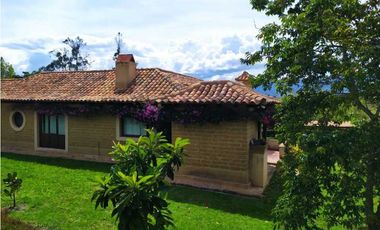 VENDO CASA EN ADOBE UN NIVEL - CONJUNTO VILLA DE LEYVA