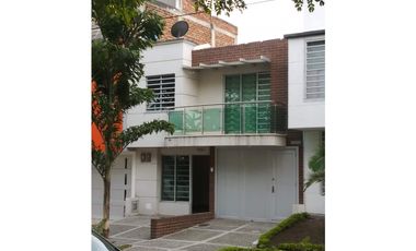 Casa Bifamiliar en Venta Terrazas del Llano - Cartago