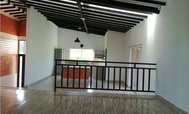 VENTA CASA CAMPESTRE VIA  QUIMBAYA  ALCALA (V.)