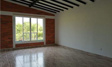 VENTA CASA CAMPESTRE VIA  QUIMBAYA  ALCALA (V.)