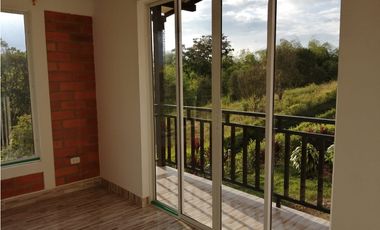 VENTA CASA CAMPESTRE VIA  QUIMBAYA  ALCALA (V.)