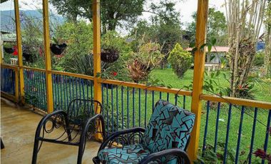 Se Vende Casa Lote Avenida Centenario