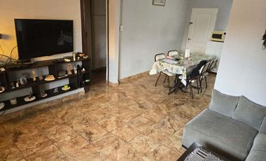 Casa PH en venta en Moron Sur