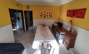 Casa en venta en Ramos Mejia Sur