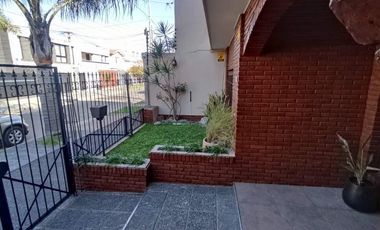 Casa en venta en Ramos Mejia Sur