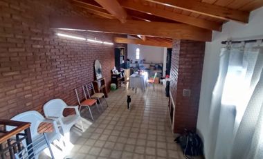Casa en venta en Ramos Mejia Sur