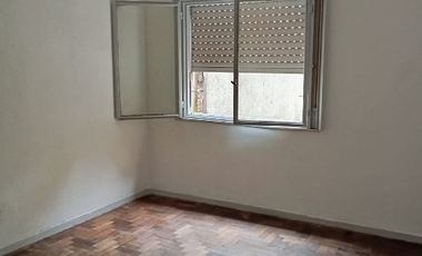 Piso en alquiler en Castelar Norte