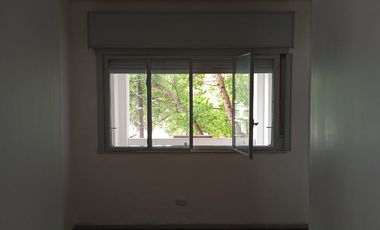 Piso en alquiler en Castelar Norte