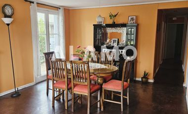 Casa en venta en MACUL