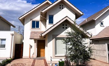 Casa en venta  en BUIN