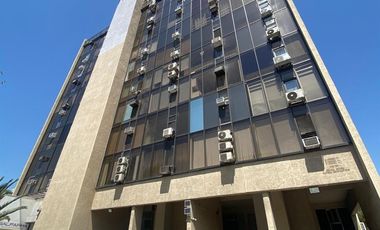 Oficina en Venta en Av. Salvador