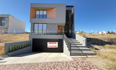 CASA EN VENTA EN   ALTOZANO