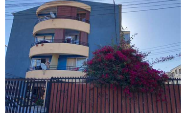 Departamento en Venta en Entre calle los Ministros y los Presidentes