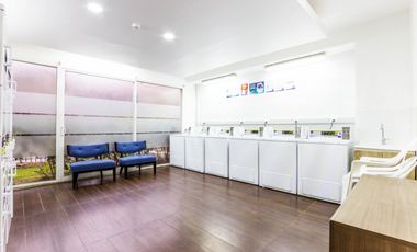ARRIENDO METRO SANTA LUCIA / SARA DEL CAMPO / CARMEN