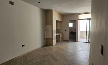 Casa en venta en fraccionamiento al norte de Saltillo, Fracc. Casa de Piedra