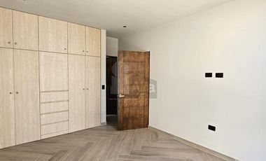 Casa en venta en fraccionamiento al norte de Saltillo, Fracc. Casa de Piedra