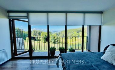 Se vende moderna y nueva  casa  en parcela de 5.000 m2 dentro de exclusivo condominio ubicado en Pumalal a solo 20 minutos de Temuco