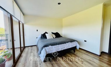 Se vende moderna y nueva  casa  en parcela de 5.000 m2 dentro de exclusivo condominio ubicado en Pumalal a solo 20 minutos de Temuco