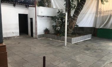 CASA EN AMPLIO TERRENO, EN ALVARO OBREGON