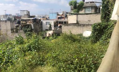 CASA EN AMPLIO TERRENO, EN ALVARO OBREGON
