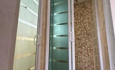 CASA EN RENTA METEPEC