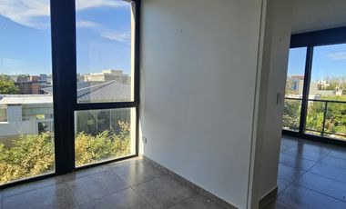 Neuquen. Alquiler. Casa Nivel Gerencial. Barrio cerrado Costa Rio