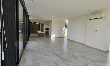 Neuquen. Alquiler. Casa Nivel Gerencial. Barrio cerrado Costa Rio