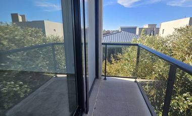 Neuquen. Alquiler. Casa Nivel Gerencial. Barrio cerrado Costa Rio