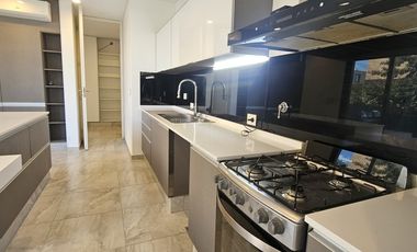 Neuquen. Alquiler. Casa Nivel Gerencial. Barrio cerrado Costa Rio