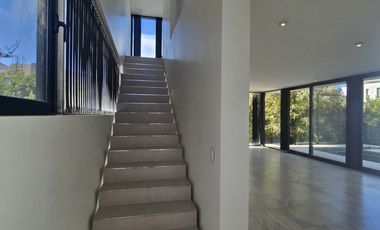 Neuquen. Alquiler. Casa Nivel Gerencial. Barrio cerrado Costa Rio