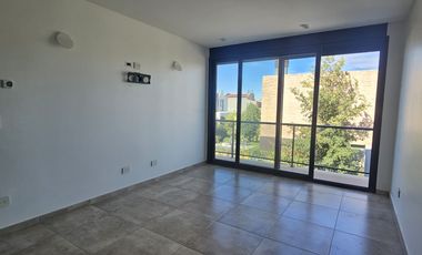 Neuquen. Alquiler. Casa Nivel Gerencial. Barrio cerrado Costa Rio