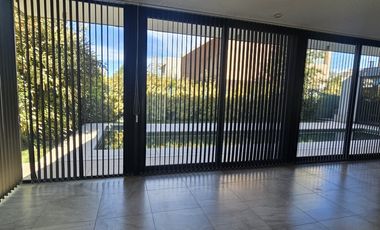 Neuquen. Alquiler. Casa Nivel Gerencial. Barrio cerrado Costa Rio
