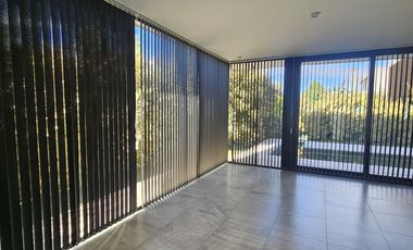 Neuquen. Alquiler. Casa Nivel Gerencial. Barrio cerrado Costa Rio